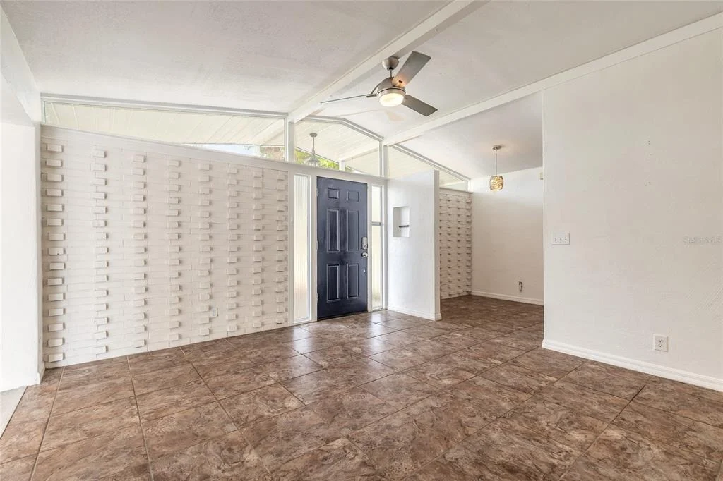 Photo of 304 FOX PLACE