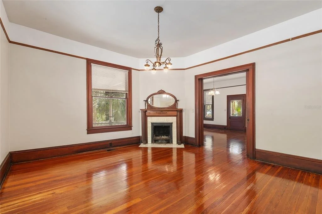 Photo of 306 NE 3RD STREET