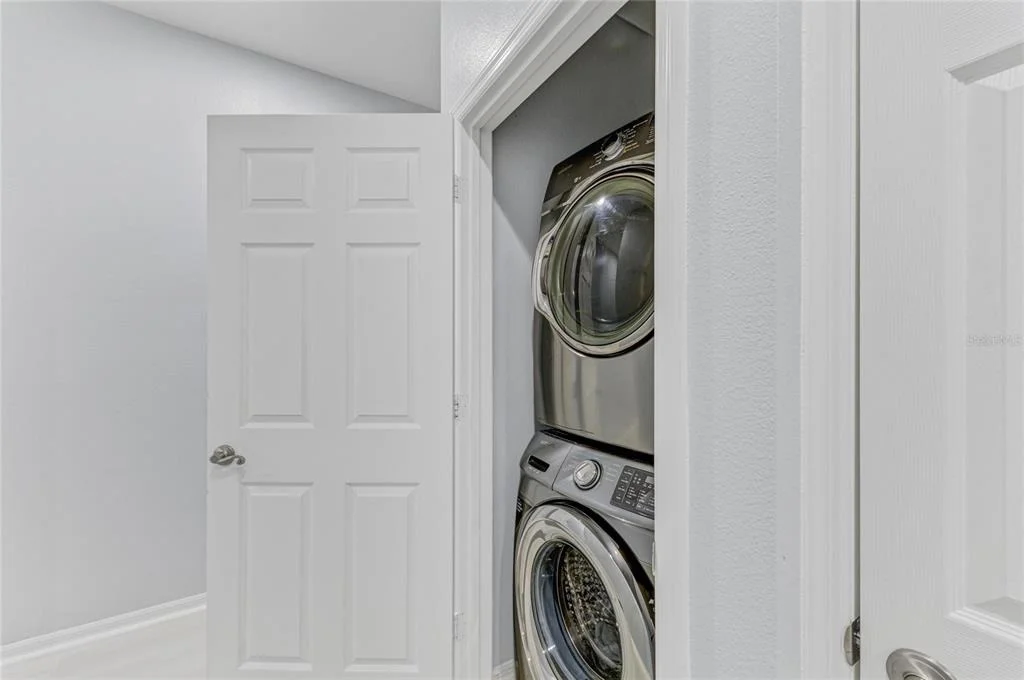 Photo of Unit 486 at 4024 OVERTURE CIRCLE