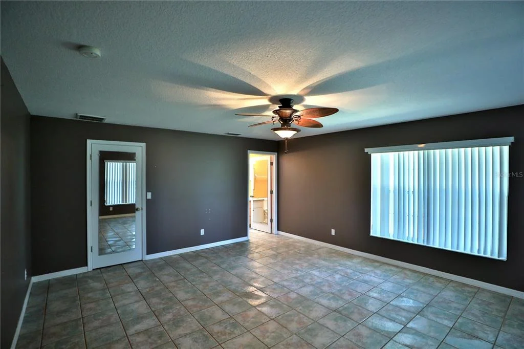 Photo of 8465 NW 186TH STREET