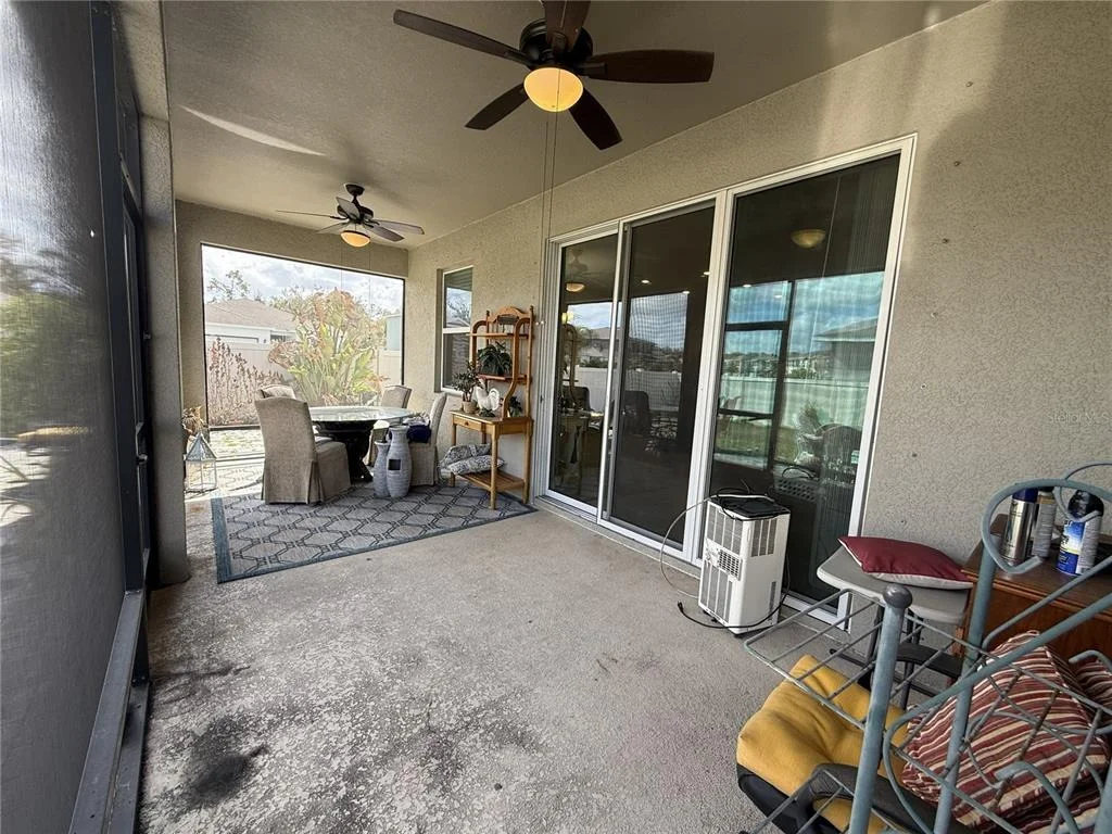 Photo of 16418 WOODSIDE GLEN
