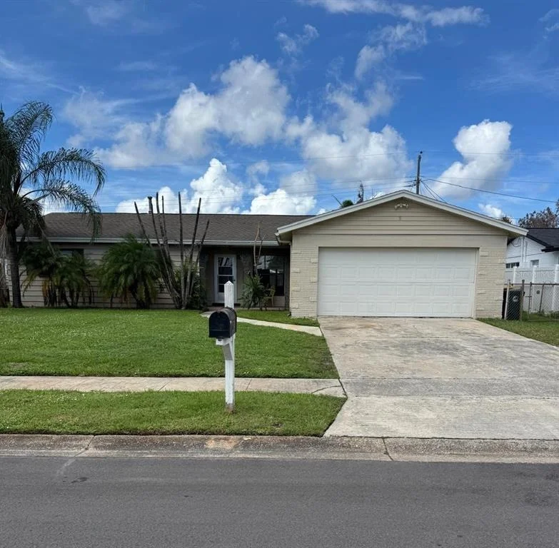 Photo of 978 NAGLE DRIVE
