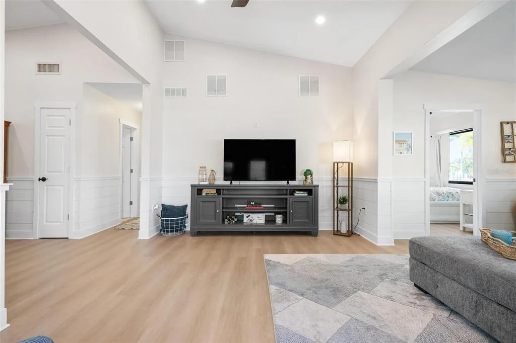 Photo of 401 28TH STREET