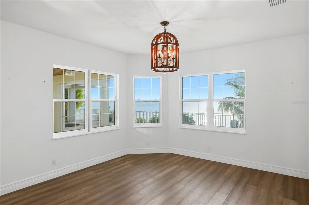 Photo of 2139 PALM TREE DRIVE