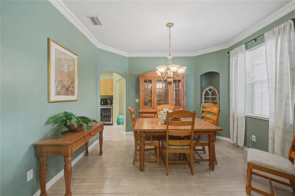 Photo of 2216 PINECREST DRIVE