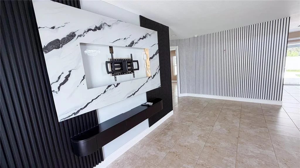 Photo of 521 MARION OAKS BOULEVARD