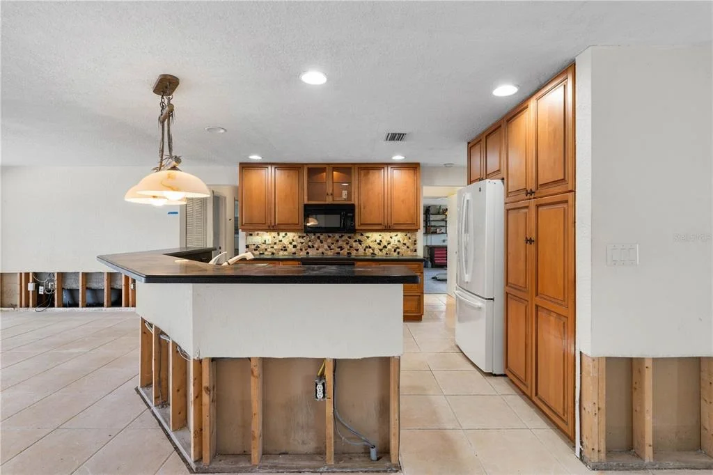Photo of 2194 BAYOU ROAD