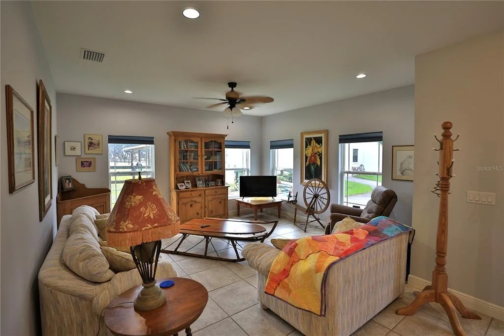 Photo of 9549 NW 80TH AVENUE