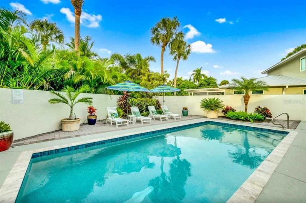 Photo of 301 JACKSON DRIVE