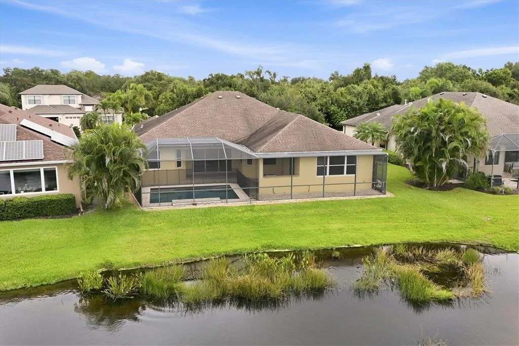 Photo of 640 HONEYFLOWER LOOP