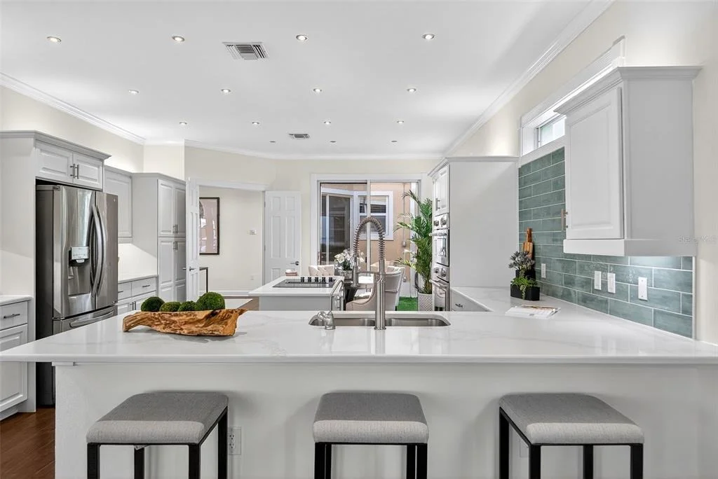 Photo of 3488 MISTLETOE LANE