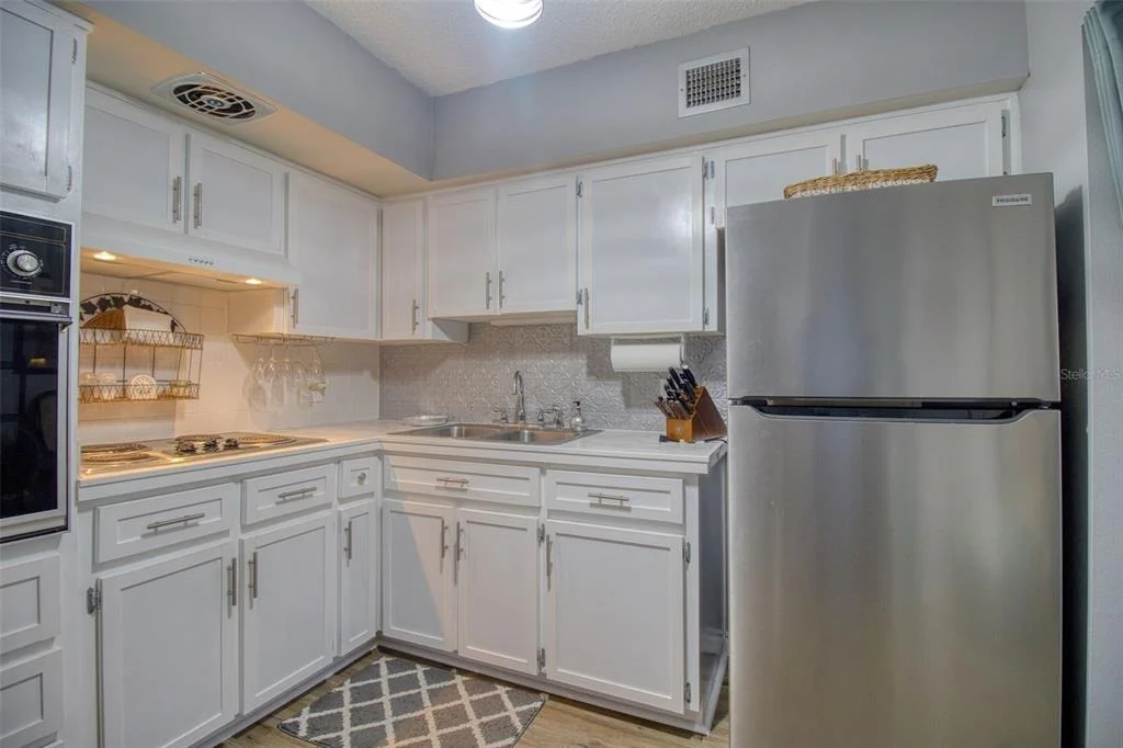 Photo of Unit 32 at 2436 RHODESIAN DRIVE