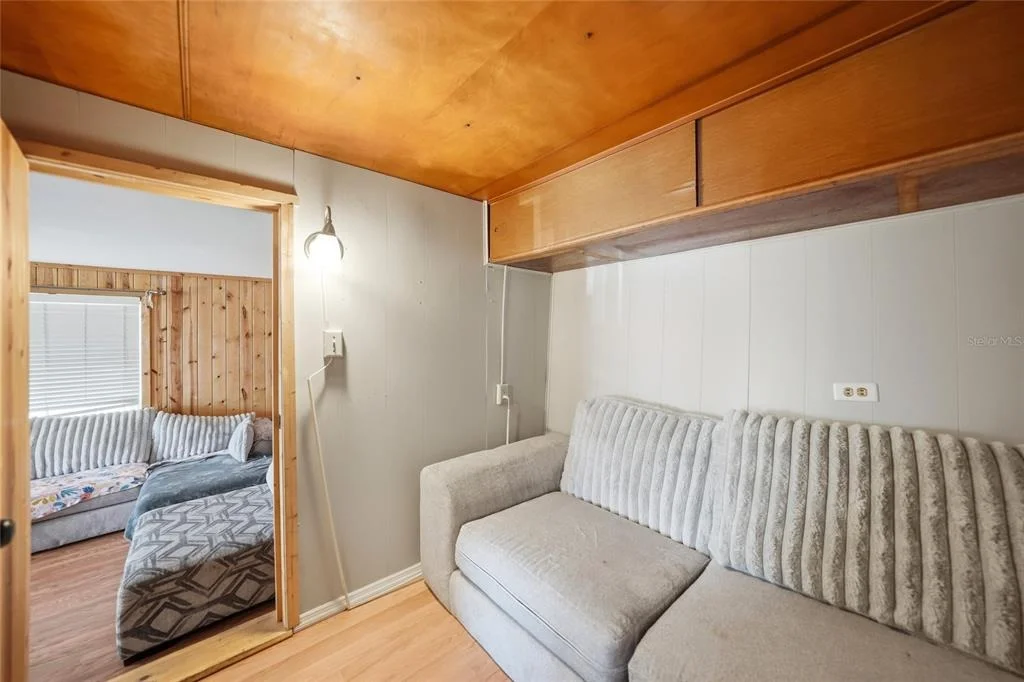 Photo of 658 VIA CALA