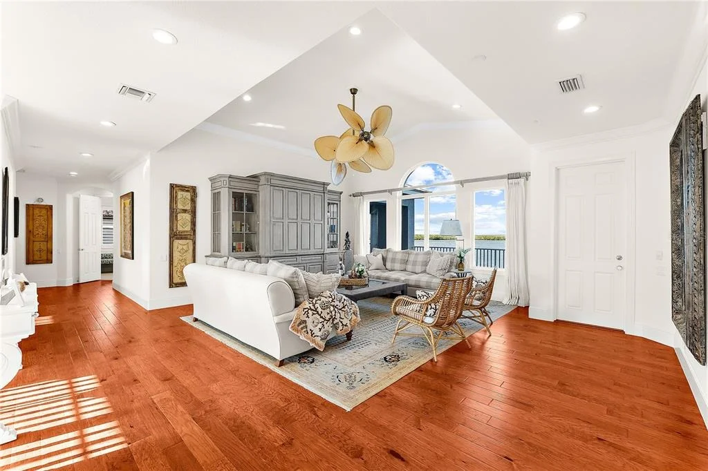 Photo of 757 HIDEAWAY BAY DRIVE