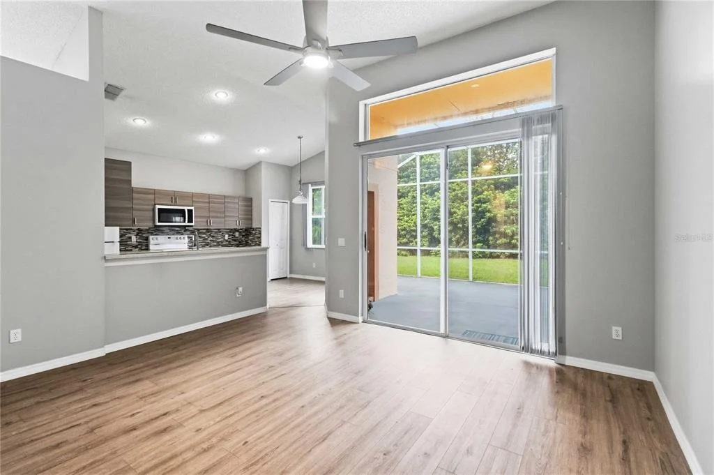 Photo of 2412 RUNYON CIRCLE