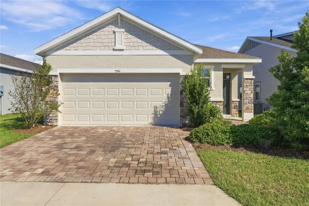 Photo of 5541 NW 40TH LOOP