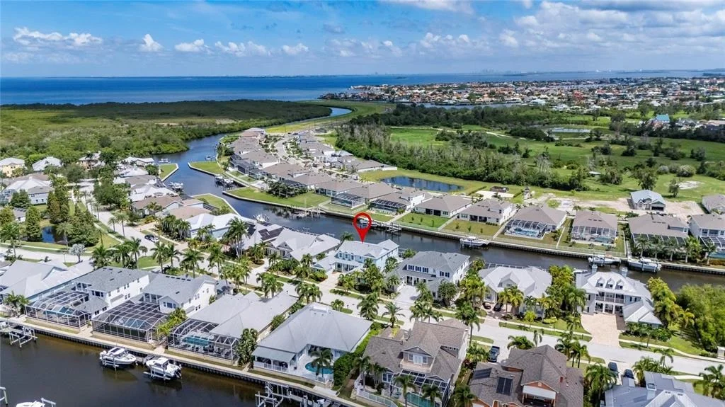 Photo of 715 ISLEBAY DRIVE