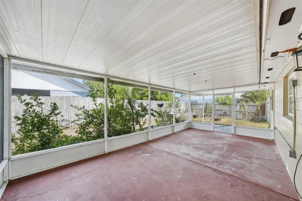 Photo of 503 HOLT CIRCLE