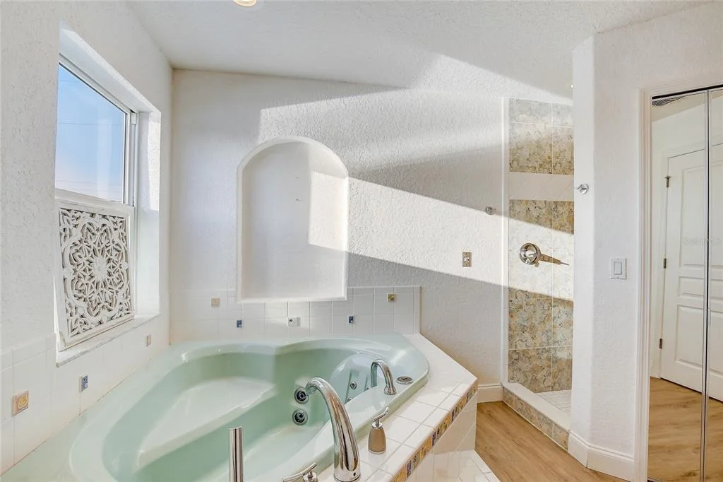 Photo of 6511 CLARK STREET