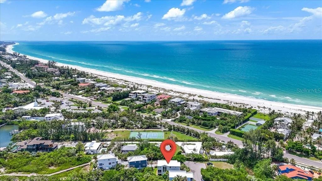 Photo of 6330 LAGUNA DRIVE
