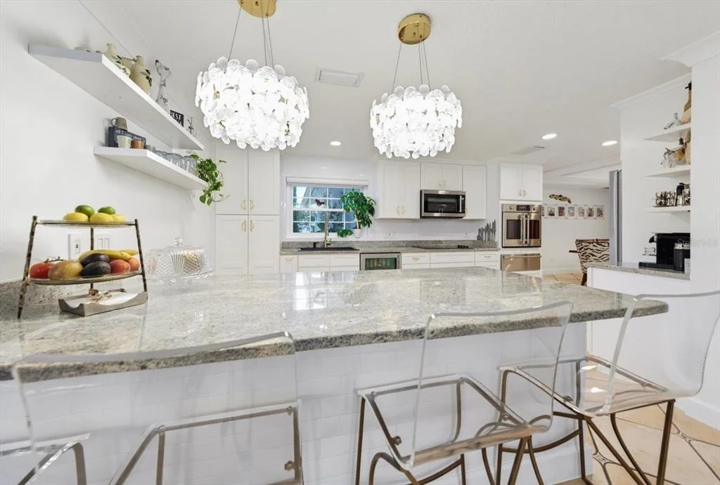 Photo of 407 HARBOR VIEW LANE