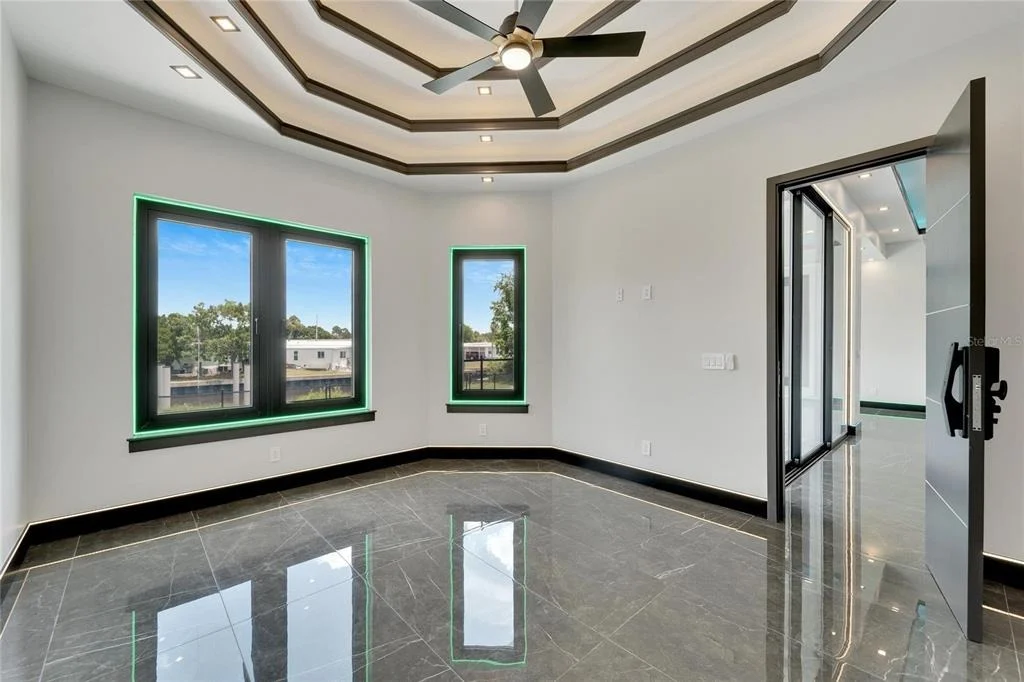 Photo of 6540 SIMONE SHORES CIRCLE