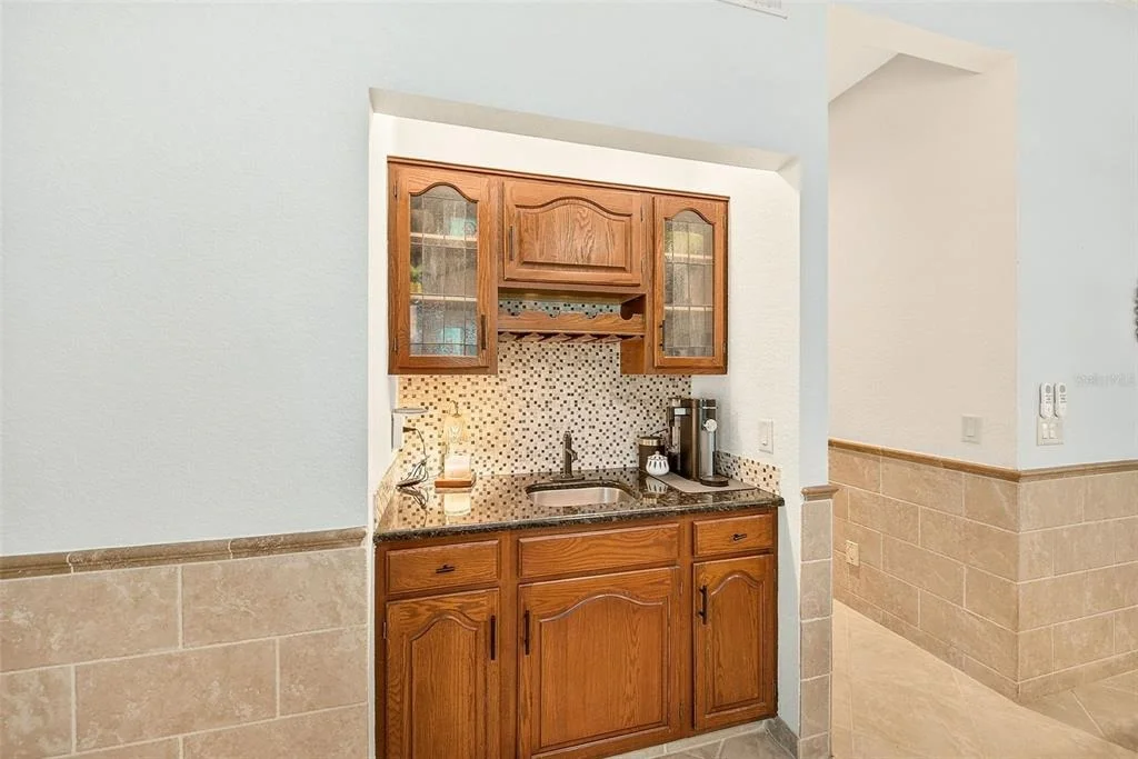 Photo of 807 CENTERBROOK DRIVE