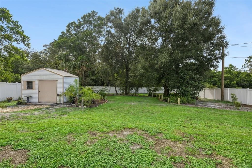Photo of 1657 N NORMANDY BOULEVARD