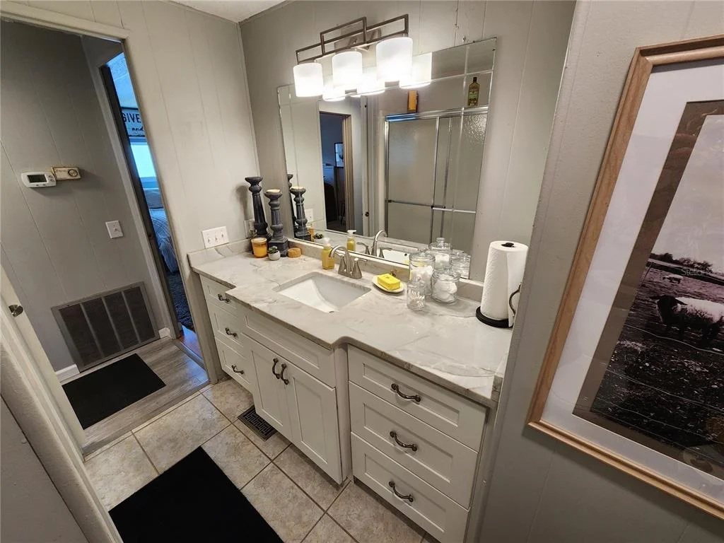 Photo of 5316 CHATEAU LANE