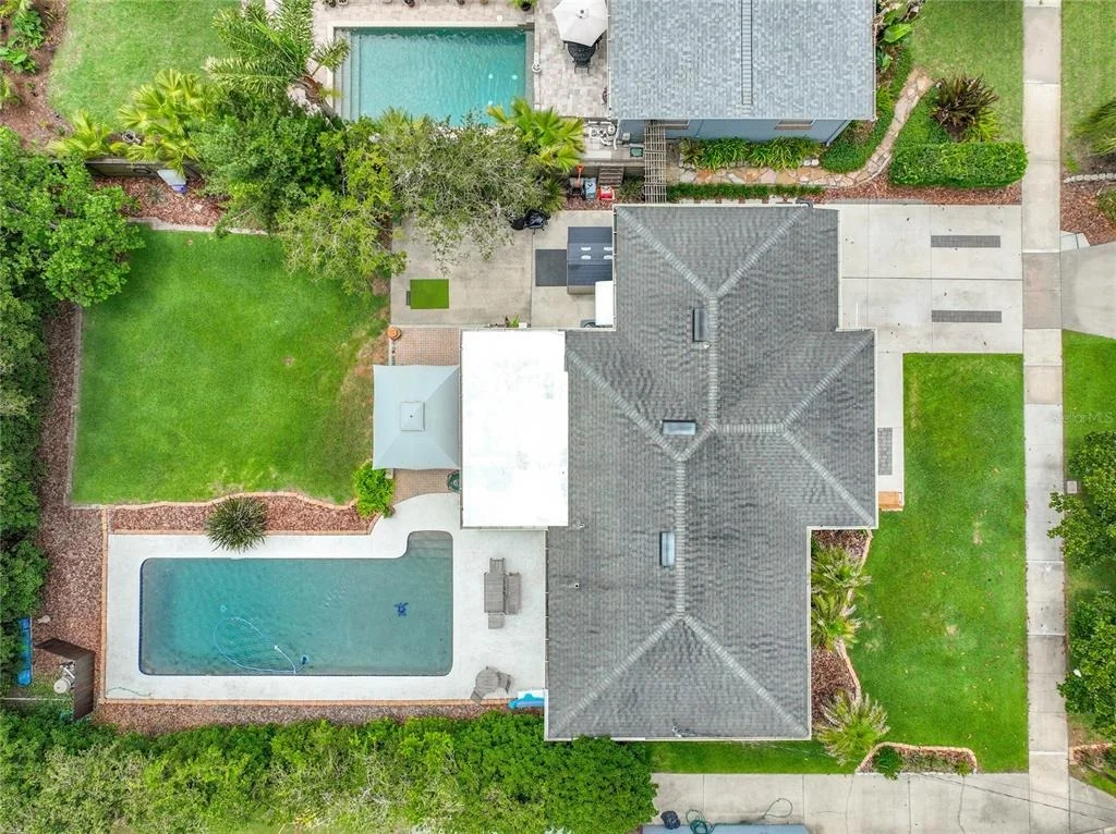 Photo of 2806 VINE STREET