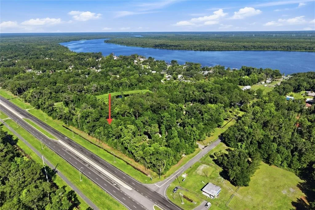 Photo of 667 S US HIGHWAY 17