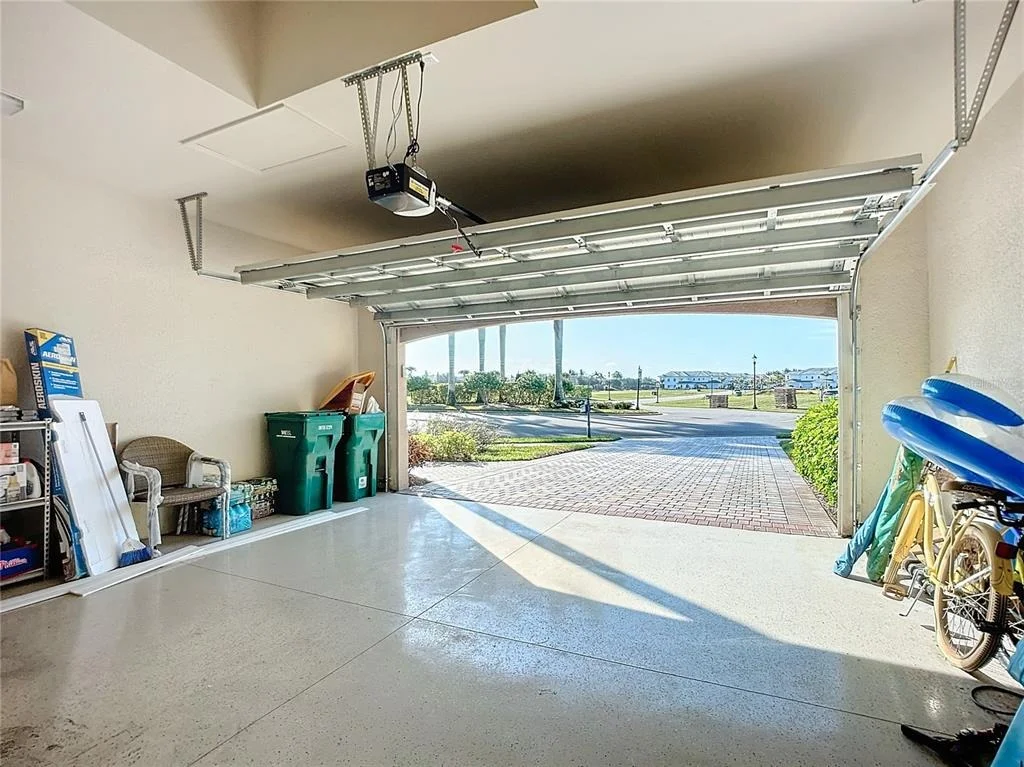 Photo of 2902 AVIAMAR CIRCLE