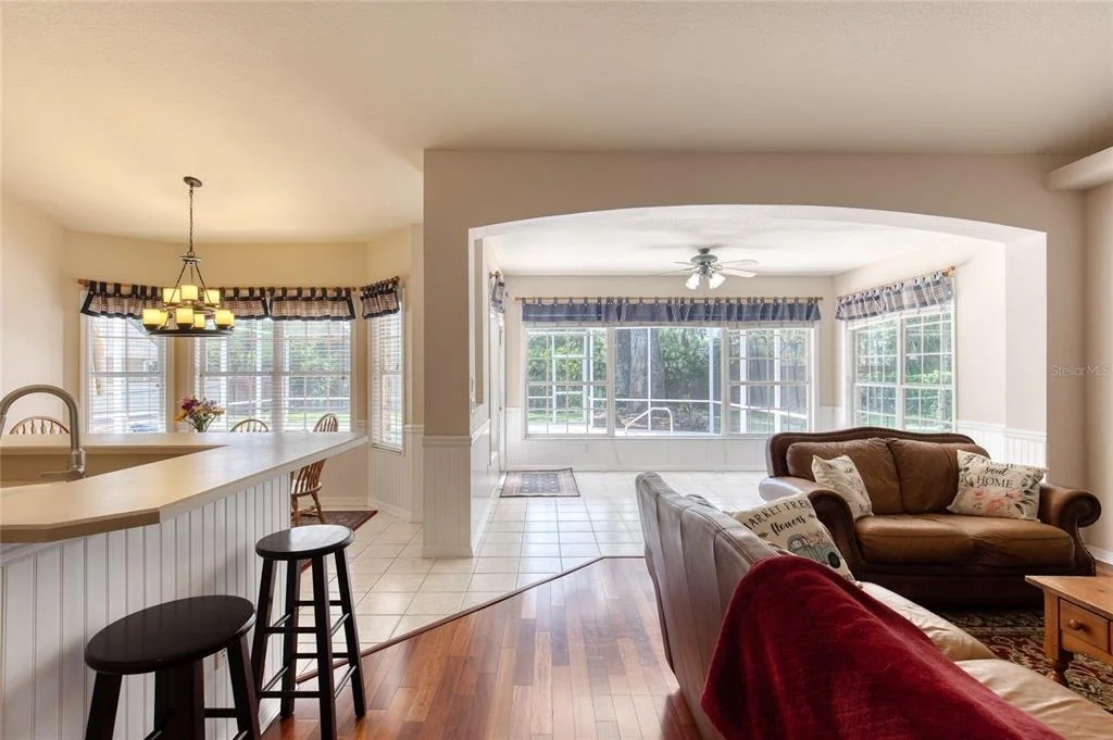 Photo of 5 WATERCLIFF LANE