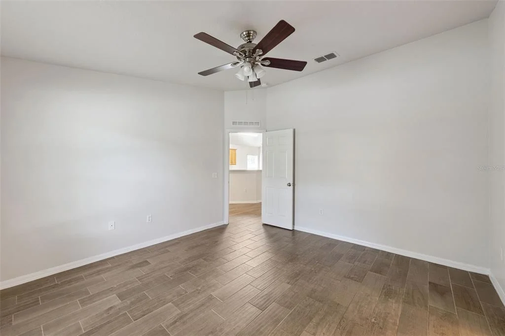 Photo of 1906 CORNER GLEN DRIVE