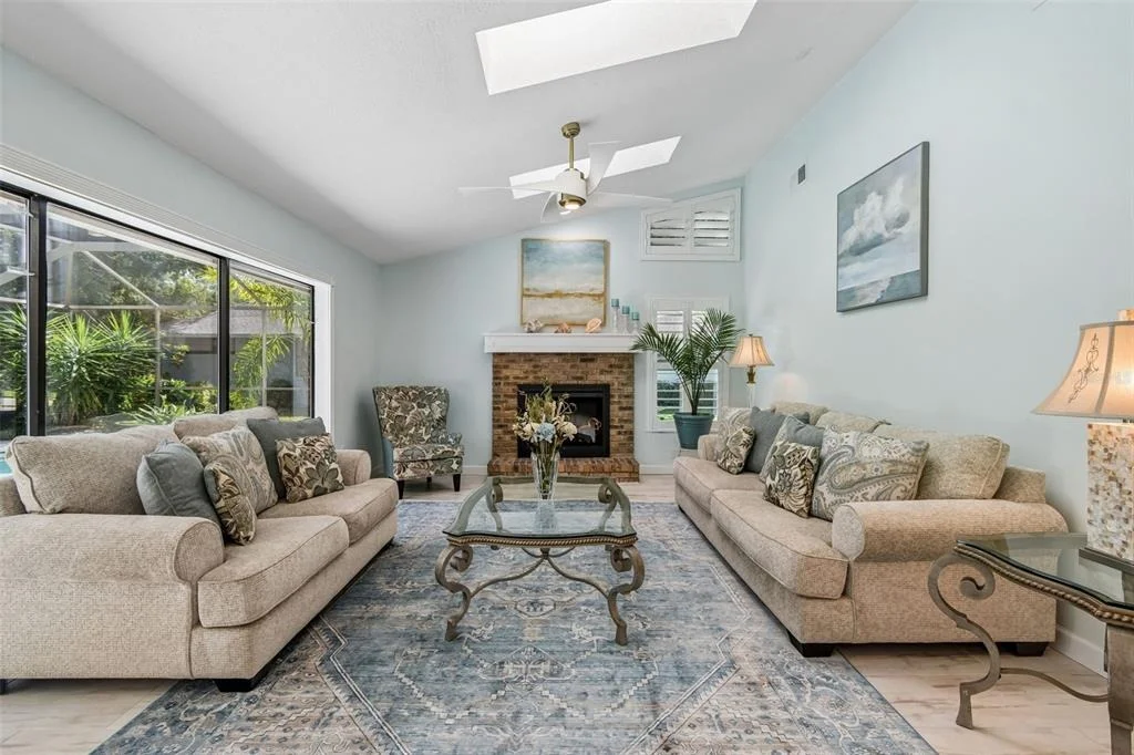 Photo of 4627 TRAILS DRIVE