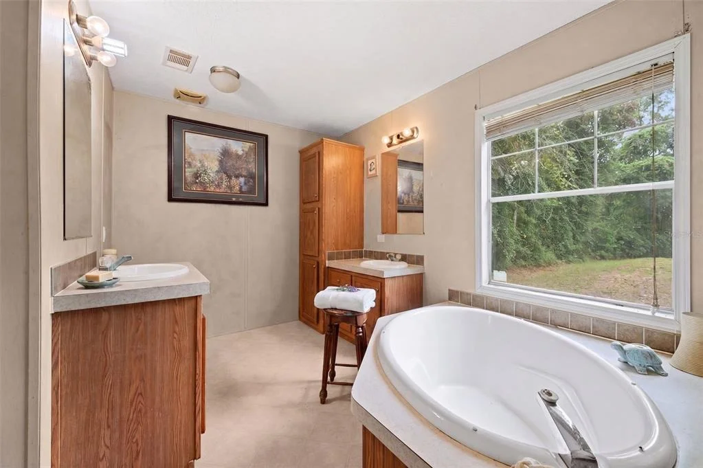 Photo of 9798 STATE ROAD 100 W