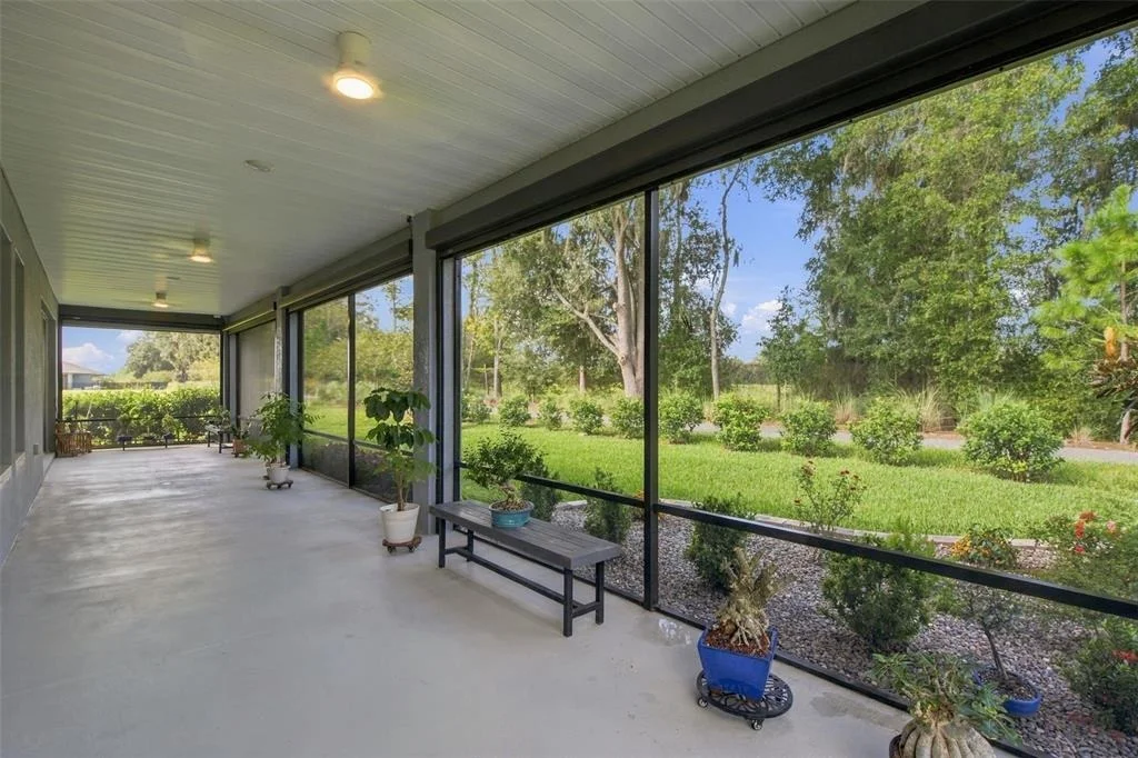 Photo of 4582 NW 57TH AVENUE
