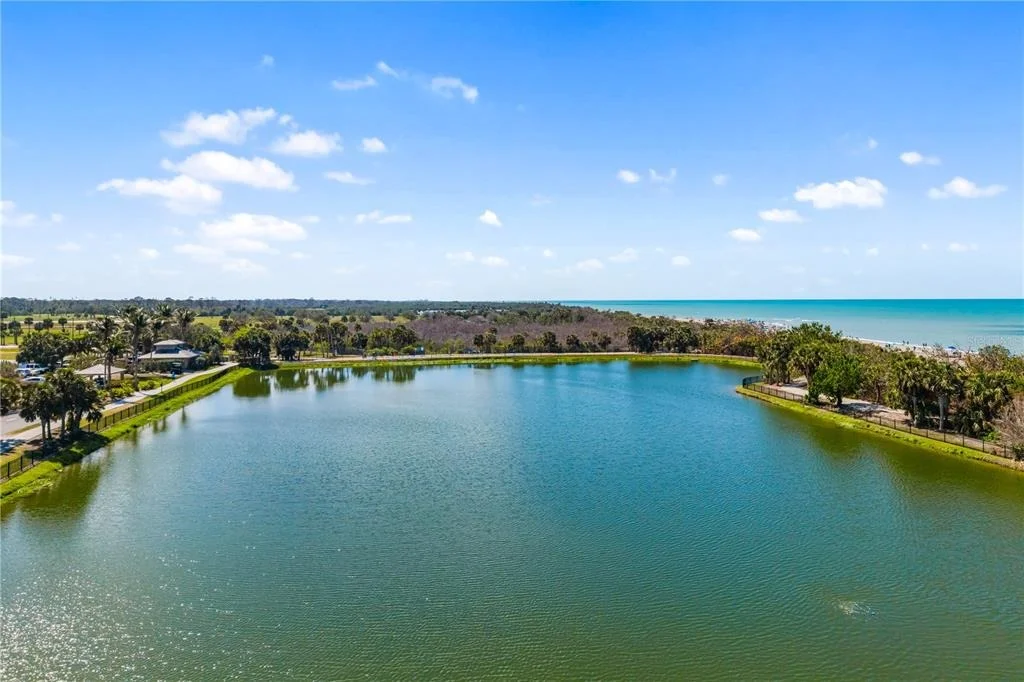 Photo of 707 BEVERLY ROAD