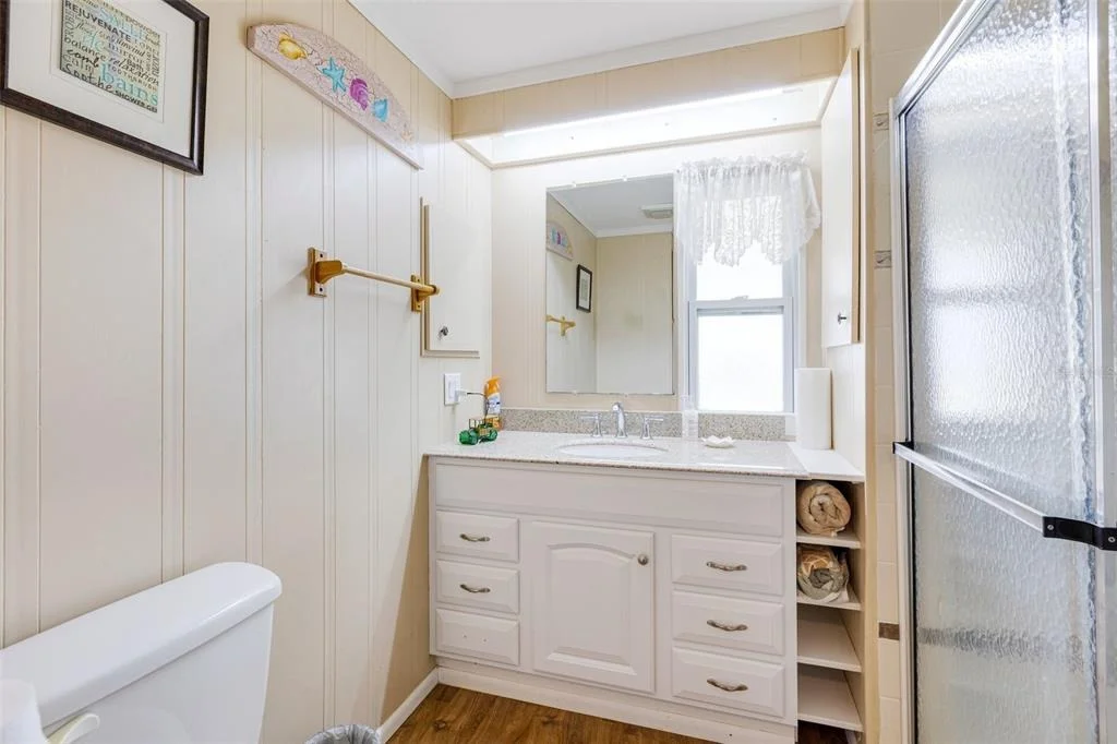 Photo of 412 VIVAR