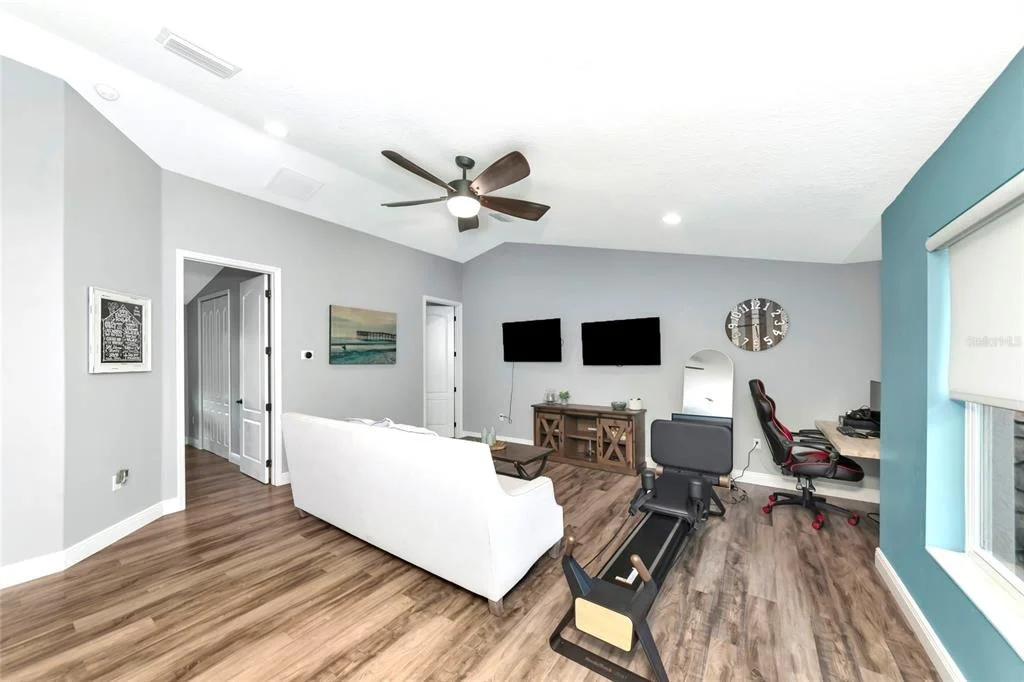 Photo of 1417 LANDVIEW LANE