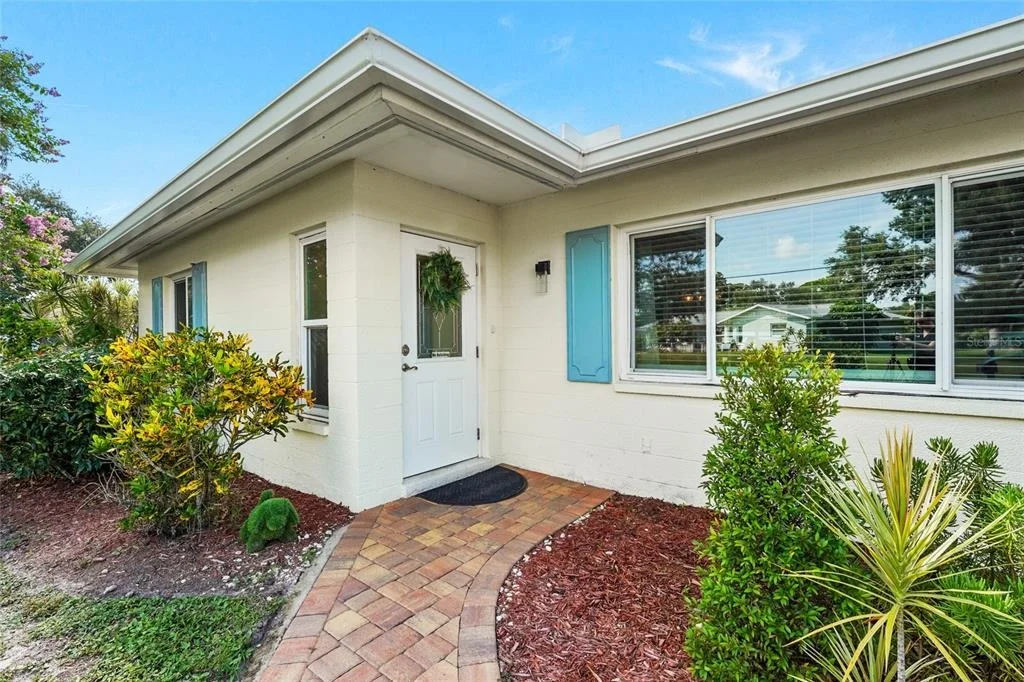 Photo of 3274 SAVAGE ROAD