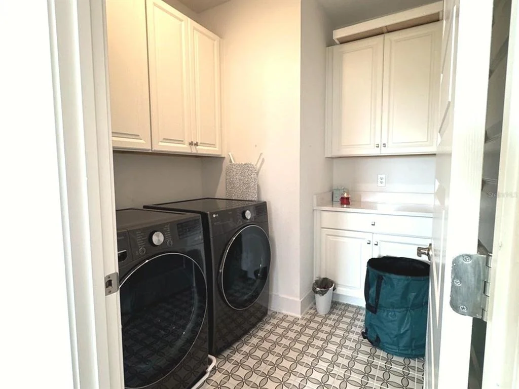Photo of 14931 LEBEAU LOOP