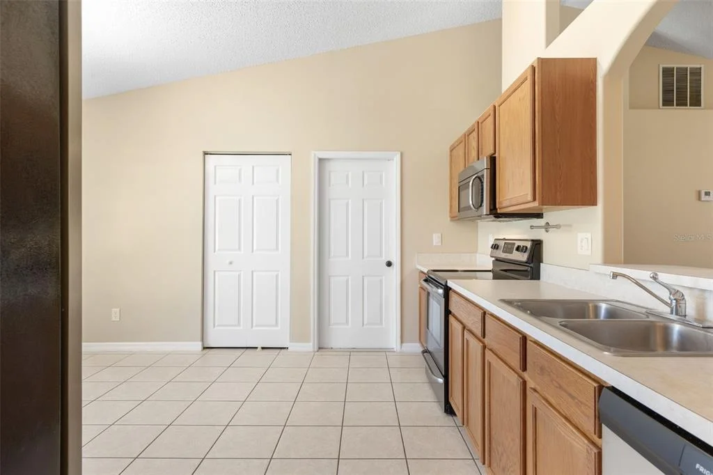 Photo of 46 RICKENBACKER DRIVE