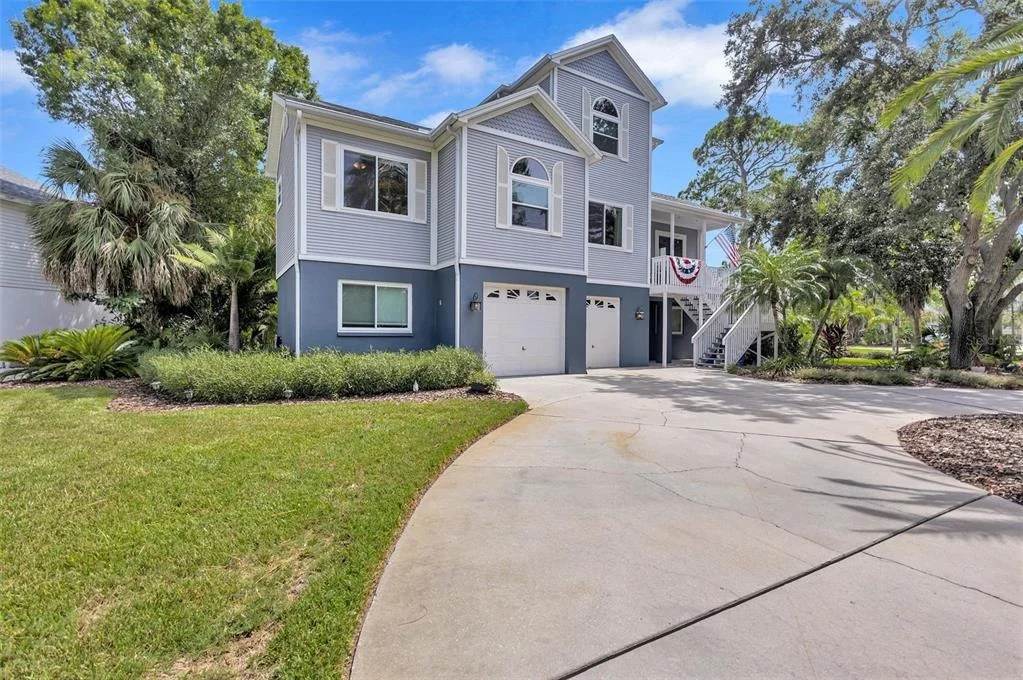 Photo of 760 SOUNDVIEW DRIVE