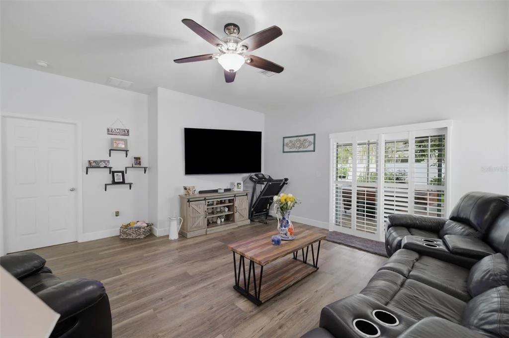 Photo of 2814 MAPLE BROOK LOOP