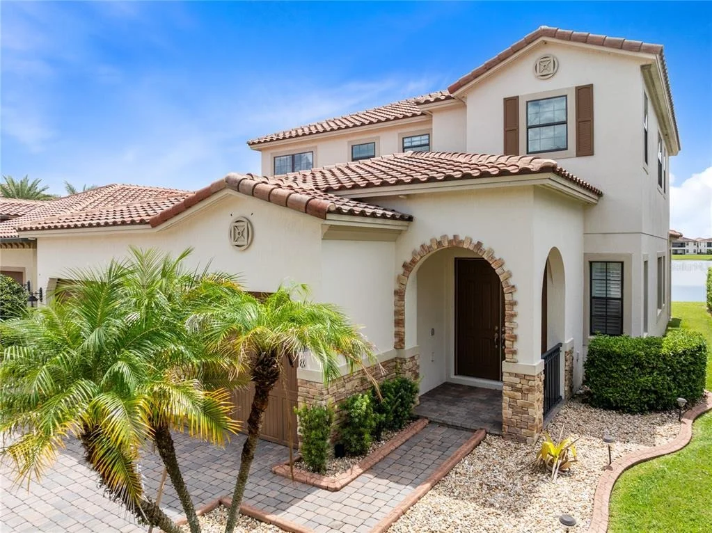 Photo of 10478 STAPELEY DRIVE