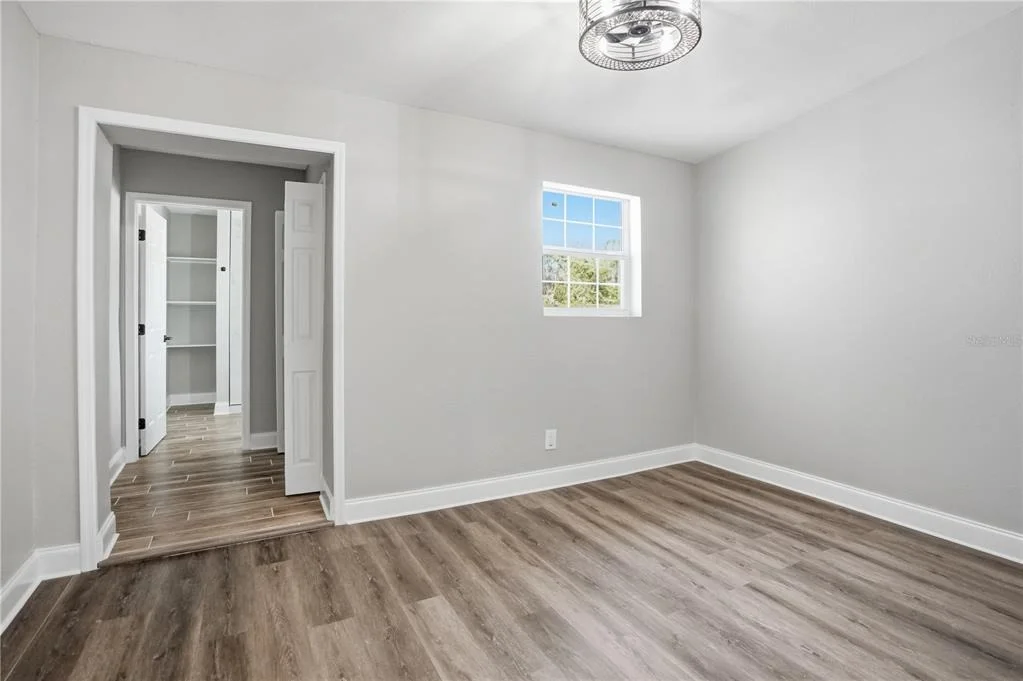 Photo of 707 ABERDEEN CIRCLE