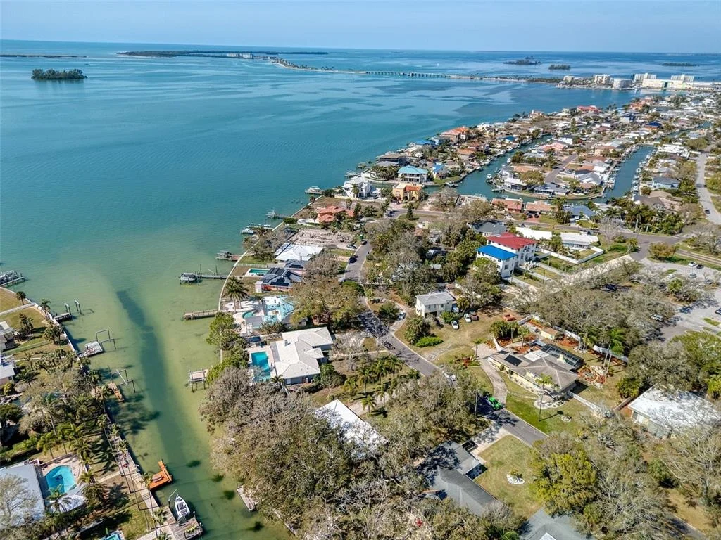 Photo of 5 SHORE DRIVE