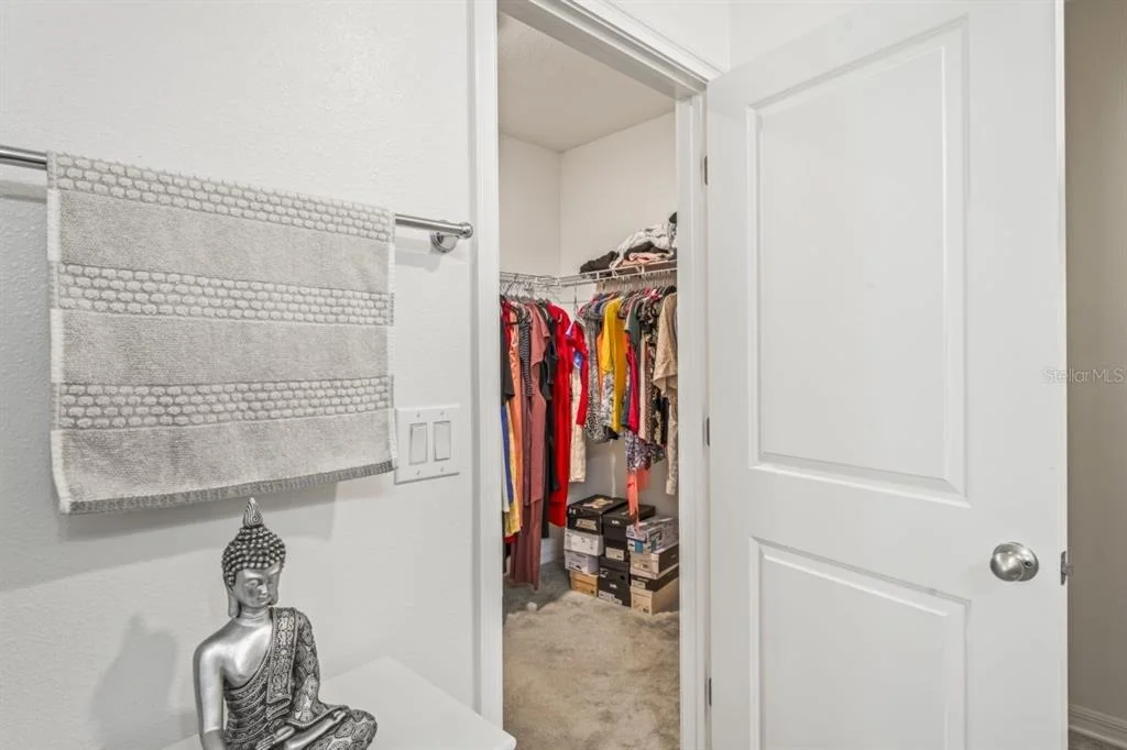 Photo of 571 OLD WINDSOR WAY