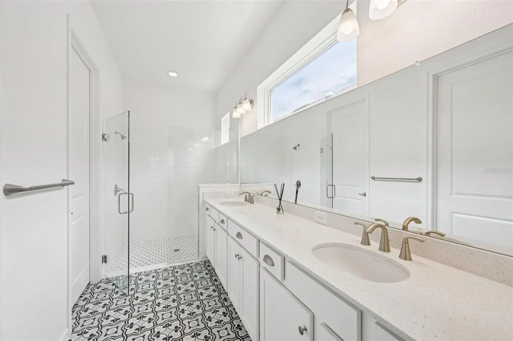 Photo of 806 WINTERSIDE DRIVE
